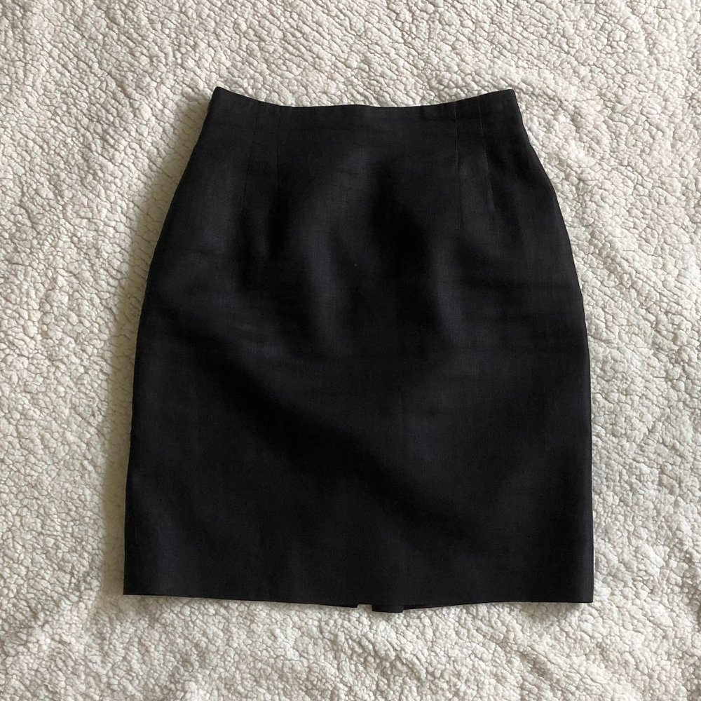 Jones New York black linen skirt, Size 4P